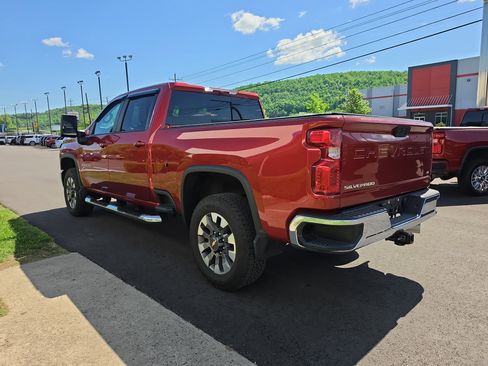 Used 2024 Chevrolet Silverado 2500 LT w/ All Star Edition AWD/4WD image 6