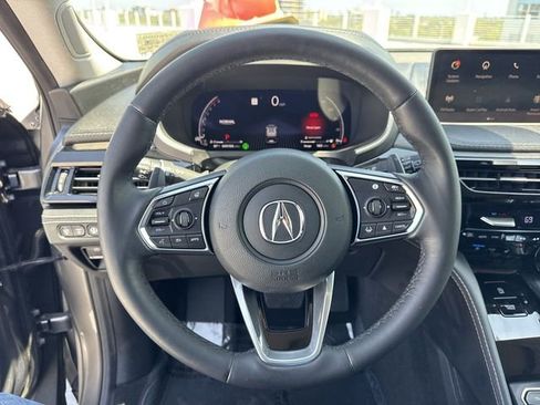 Used 2023 Acura MDX SH-AWD w/ Advance Package image 14