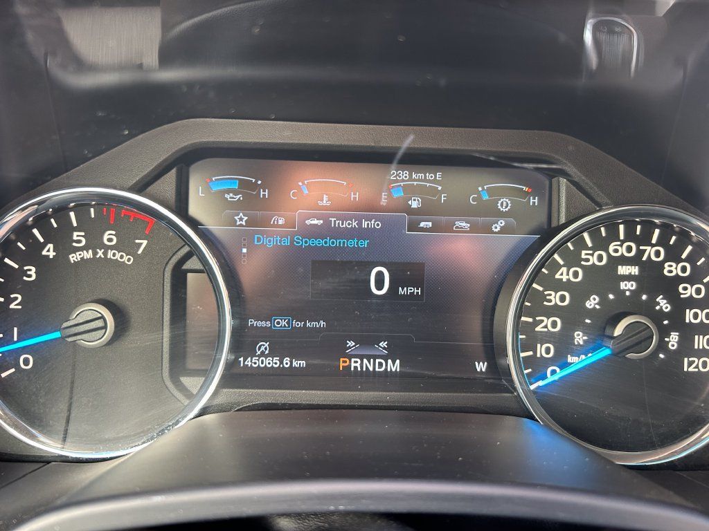 Used 2017 Ford F150 King Ranch w/ Equipment Group 601A Luxury AWD/4WD image 11