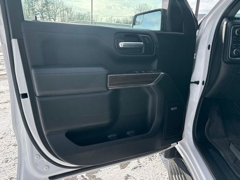 Used 2020 Chevrolet Silverado 1500 RST w/ All-Star Edition image 10