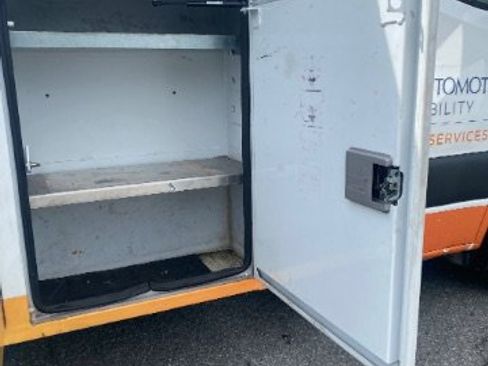 Used 2019 Freightliner Sprinter 3500 w/ Premium Package RWD image 7