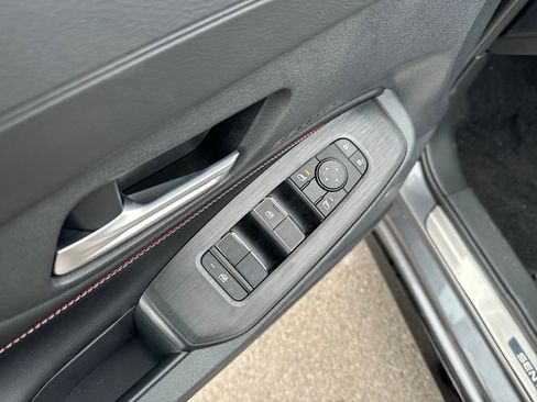 New 2026 Nissan Sentra SR w/ SR Premium Package FWD image 12