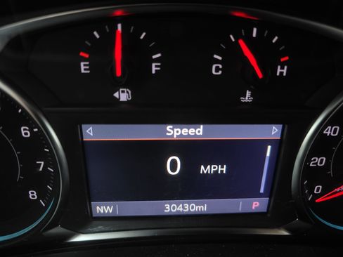 Used 2023 Chevrolet Equinox LT image 15