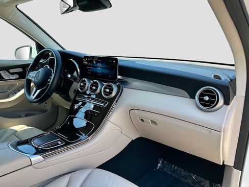 Used 2022 Mercedes-Benz GLC 300 image 28