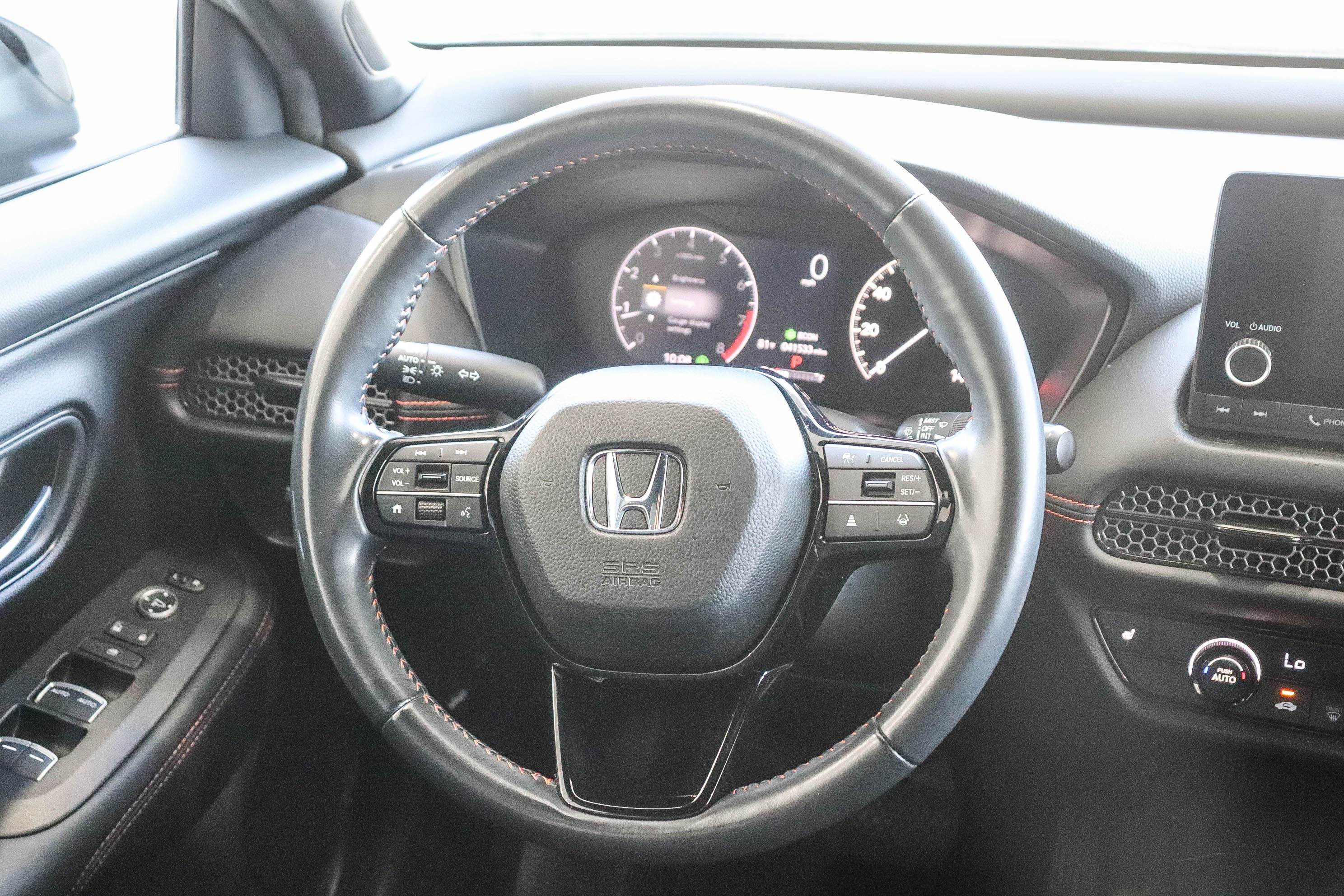 Certified 2024 Honda HR-V Sport image 17