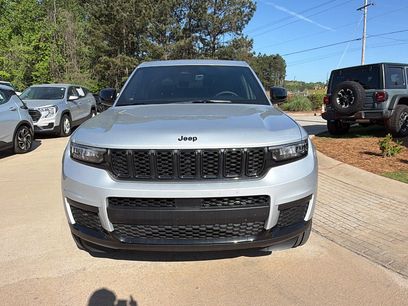 New 2025 Jeep Grand Cherokee L Altitude