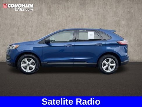 Used 2022 Ford Edge SE image 3