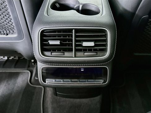 Used 2024 Mercedes-Benz GLS 450 4MATIC image 28