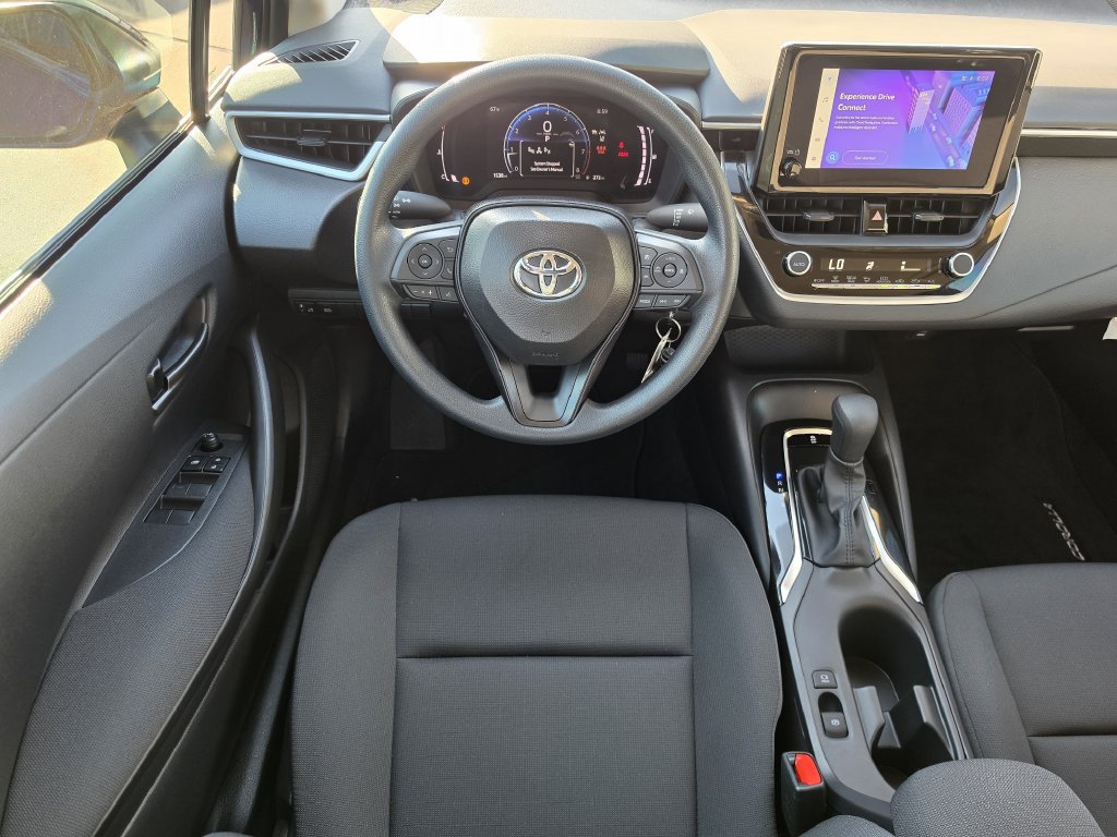 Used 2026 Toyota Corolla LE FWD image 14
