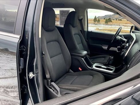 Used 2018 Chevrolet Colorado LT image 27