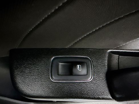 Used 2023 Dodge Charger SXT RWD image 31