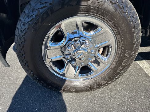 Used 2022 RAM 2500 Tradesman image 27