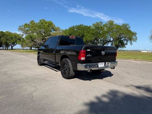 Used 2019 RAM 1500 Big Horn image 3