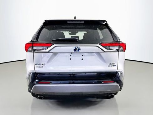 Used 2021 Toyota RAV4 XSE AWD/4WD image 6