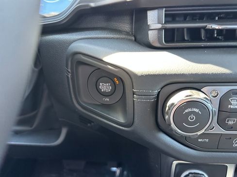 New 2026 Jeep Gladiator Sport image 27