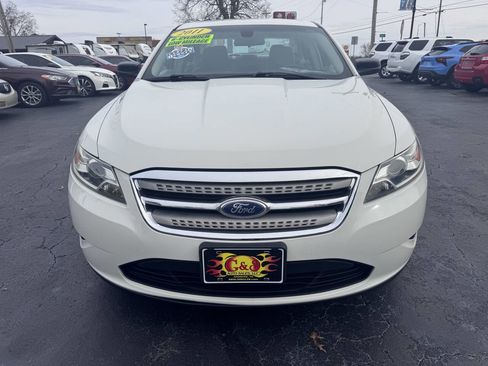 Used 2011 Ford Taurus SE image 9
