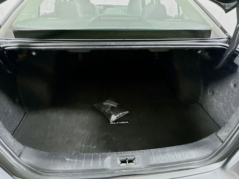 Used 2023 Nissan Altima 2.5 SV image 25