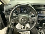 Used 2018 Nissan Rogue SV image 4