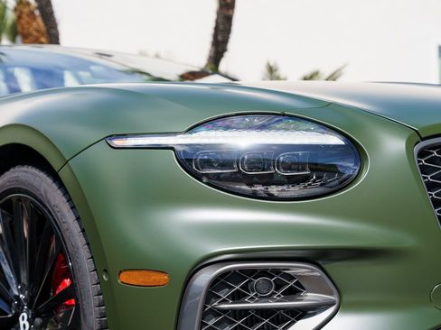 Used 2025 Bentley Continental GT Speed image 29