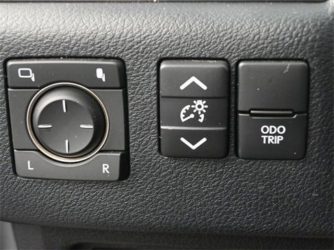 Certified 2023 Lexus GX 460 Premium w/ Premium Plus Package image 6