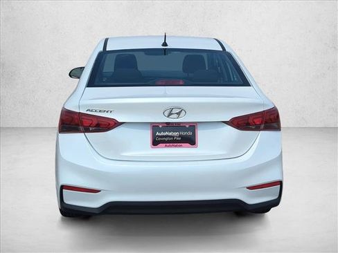 Used 2019 Hyundai Accent SE FWD image 9