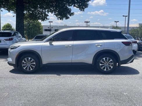 Used 2022 INFINITI QX60 Pure FWD image 2