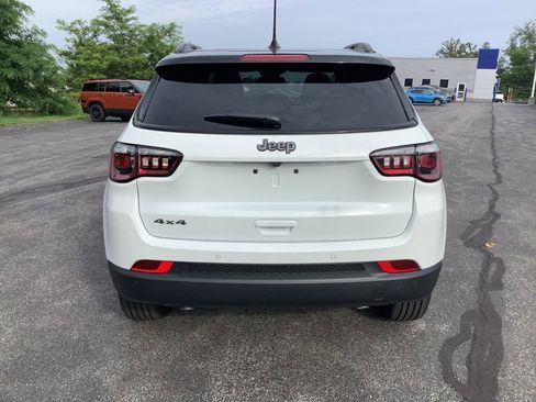 New 2025 Jeep Compass Limited w/ Sun & Sound Group image 5
