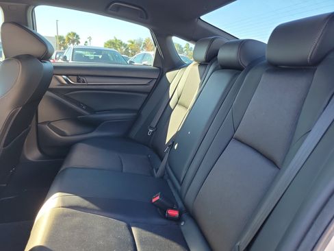 Used 2022 Honda Accord Sport image 10