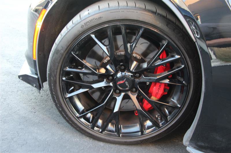 Used 2018 Chevrolet Corvette Z06 RWD image 35
