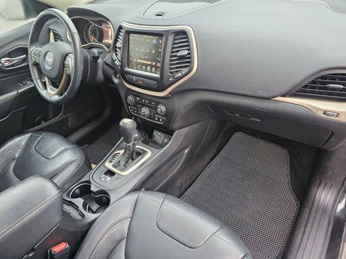 Used 2016 Jeep Cherokee Limited w/ Trailer Tow Group image 11