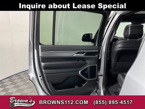 Used 2026 Jeep Grand Wagoneer Limited w/ Premium Group II AWD/4WD image 40