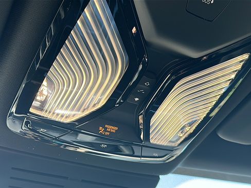 New 2026 BMW X5 xDrive40i w/ M Sport Package image 27