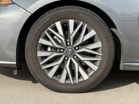 Used 2023 Nissan Altima 2.5 SV image 27