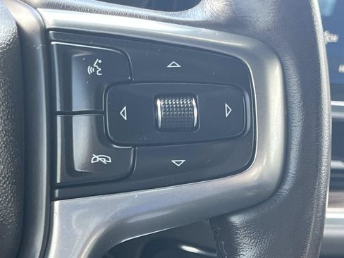 Used 2022 Chevrolet Silverado 1500 LT AWD/4WD image 35