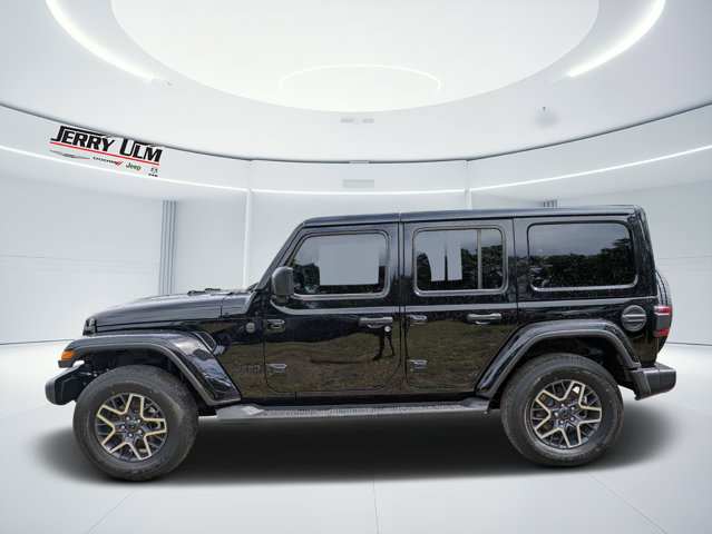 New 2026 Jeep Wrangler Unlimited Sahara AWD/4WD image 6