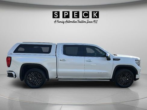 Used 2022 GMC Sierra 1500 Denali Ultimate AWD/4WD image 6