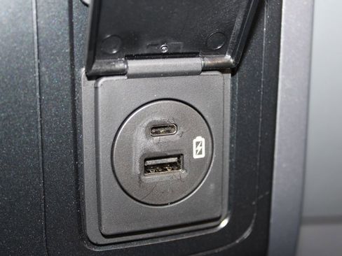 Used 2023 Ford F150 XLT w/ Trailer Tow Package image 47