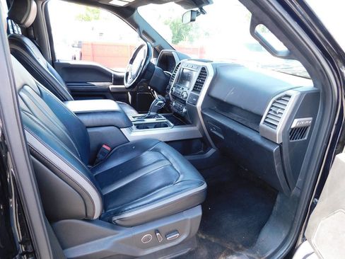 Used 2018 Ford F150 Platinum w/ Equipment Group 701A Luxury AWD/4WD image 30
