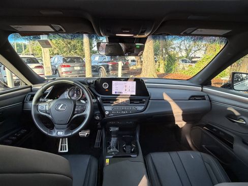 Certified 2023 Lexus ES 350 F Sport w/ Accessory Package (Z2) FWD image 36