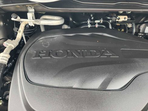 Certified 2022 Honda Odyssey Touring image 33
