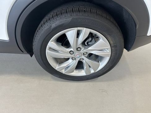 Used 2024 Buick Encore GX Preferred AWD/4WD image 36