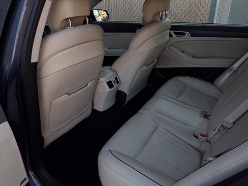 Used 2016 Hyundai Genesis 3.8 w/ Option Group 04 image 18