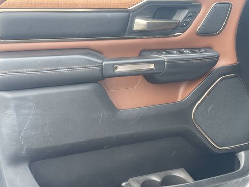 Used 2024 RAM 1500 Limited AWD/4WD image 13