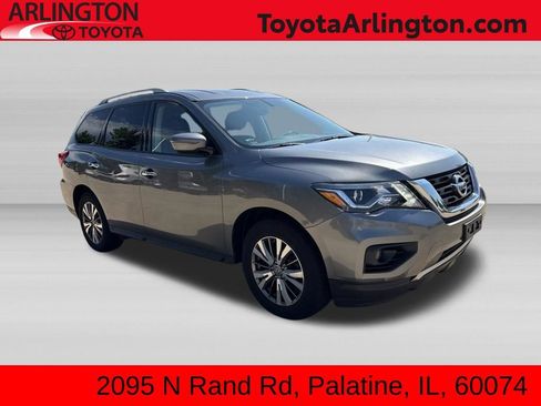 Used 2018 Nissan Pathfinder SV AWD/4WD image 1