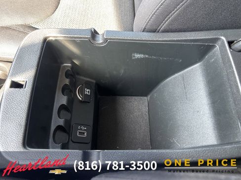 Used 2019 Jeep Cherokee Latitude w/ Popular Appearance Group image 36