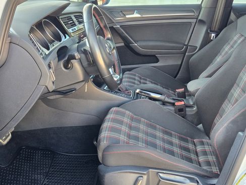 Used 2019 Volkswagen GTI S w/ Driver Assistance Package image 21