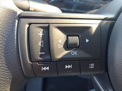 New 2026 Nissan Kicks SV w/ SV Premium Package image 21