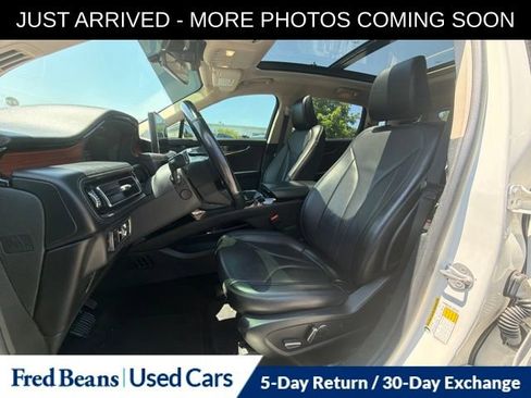 Used 2022 Lincoln Nautilus Reserve AWD/4WD image 12