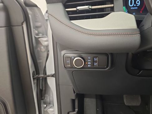 New 2026 Ford Explorer Active AWD/4WD image 38