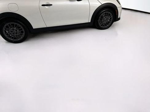 New 2026 MINI Cooper 2-Door Hardtop FWD image 4